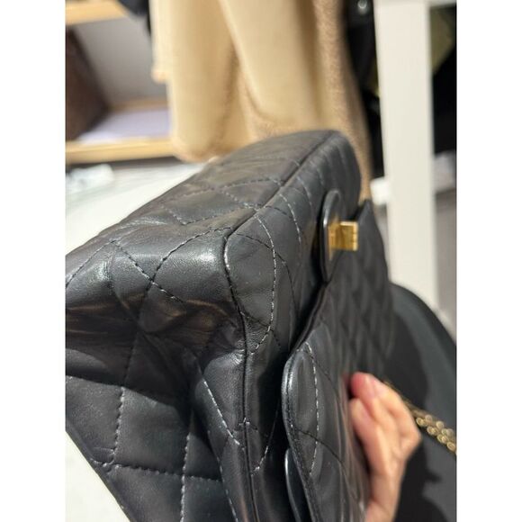 Chanel Women Pre-Loved Bag Very Good Condition - Picture 5 of 9